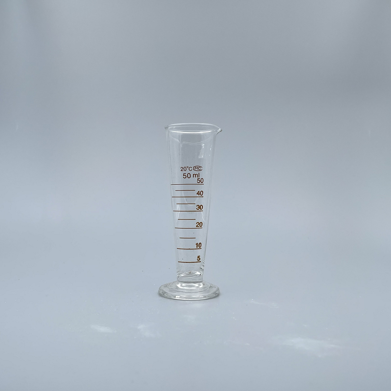 量杯 (錐玻)  50ml