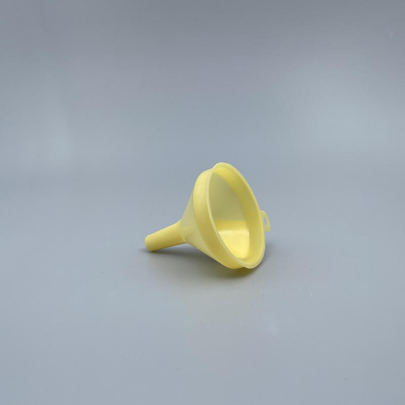 漏斗 彩色  7.5cm