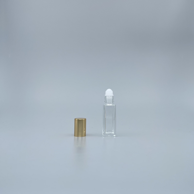 滾珠瓶 玻璃四角型 11cc 金蓋