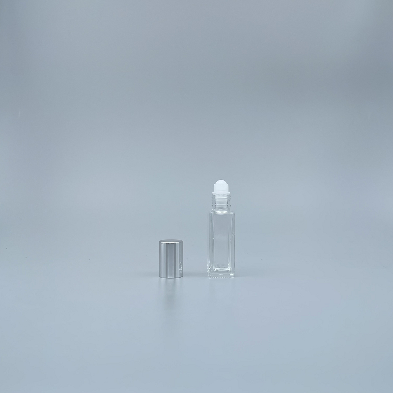 滾珠瓶 玻璃四角型 11cc 銀蓋