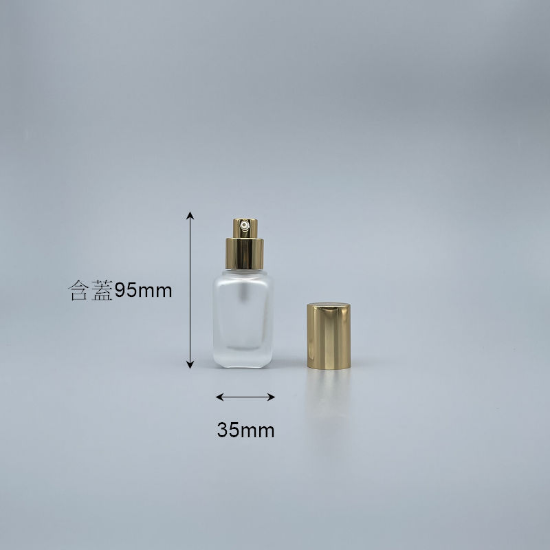 四角型 壓瓶 毛玻銀蓋 30ml L-0301
