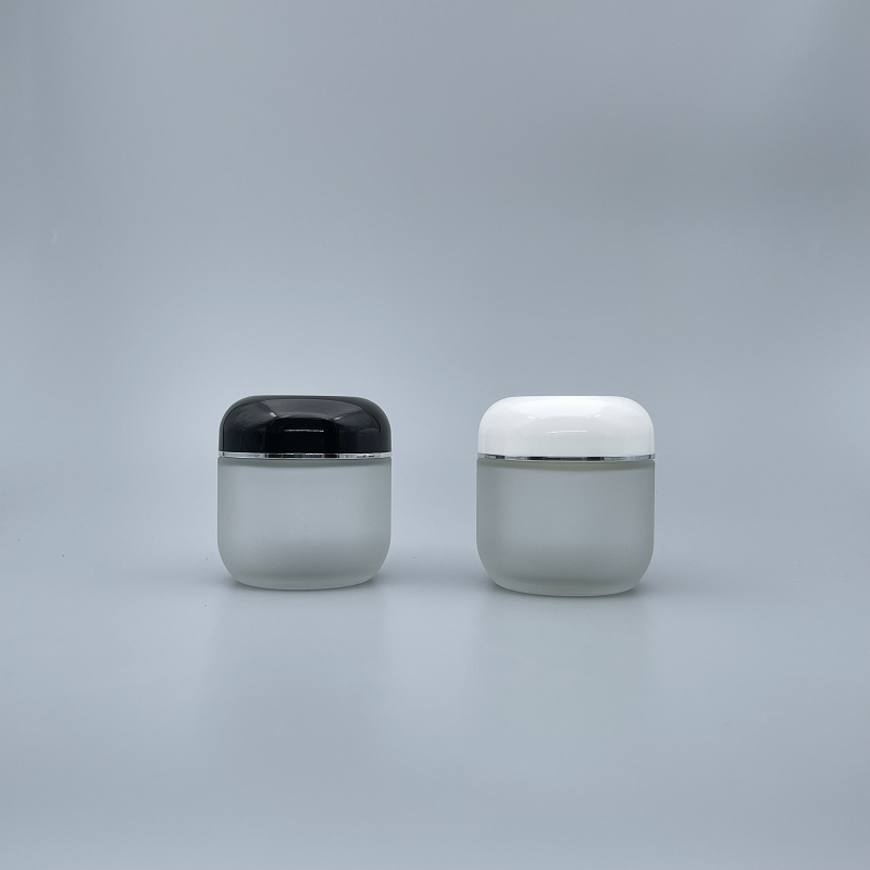 毛玻白蓋盒 130g(鑲銀圈) C-1402