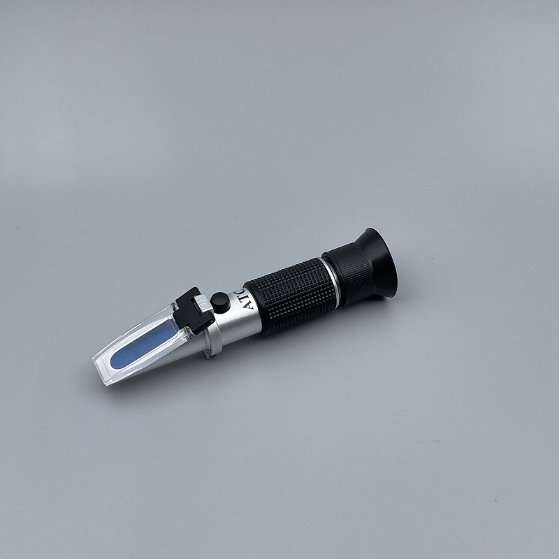 屈折計 中國製 28-62% HI-114