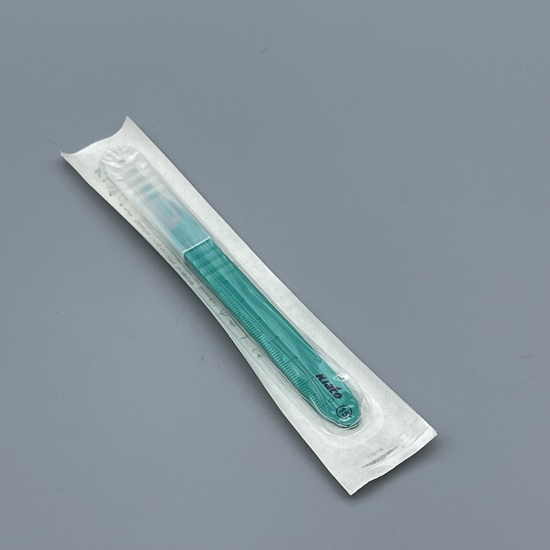 手術刀 15#附塑膠柄 拋棄式