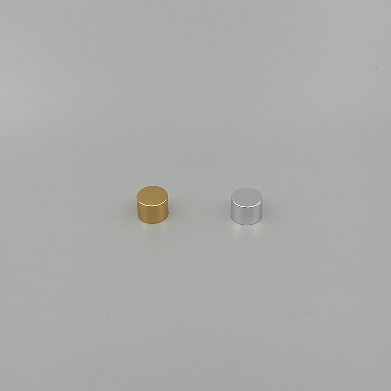瓶蓋 20mm 無洞金蓋 18牙