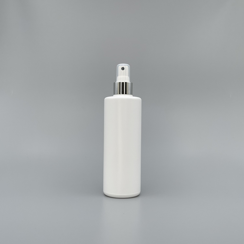噴瓶 PE 白色 300ml 銀噴頭 V-32